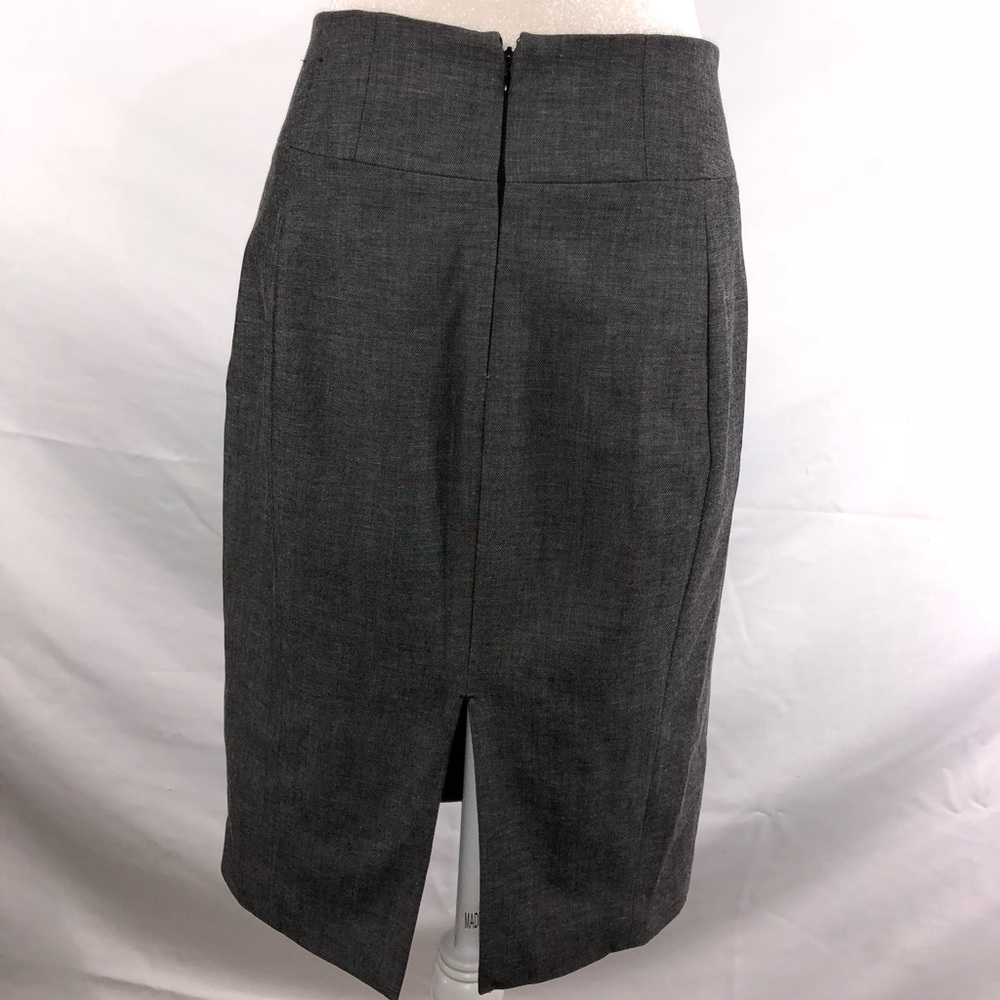 Express Pencil Skirt Gray 6 Below the Knee Length
